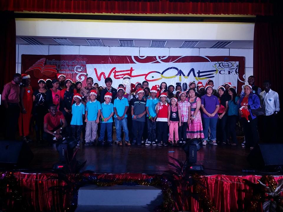 images_campus_news_Christmas_Fiesta