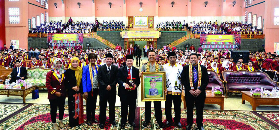IUKL-signs-Memoranda-with-Universitas-Teknokrat-Indonesia-thumb (1)