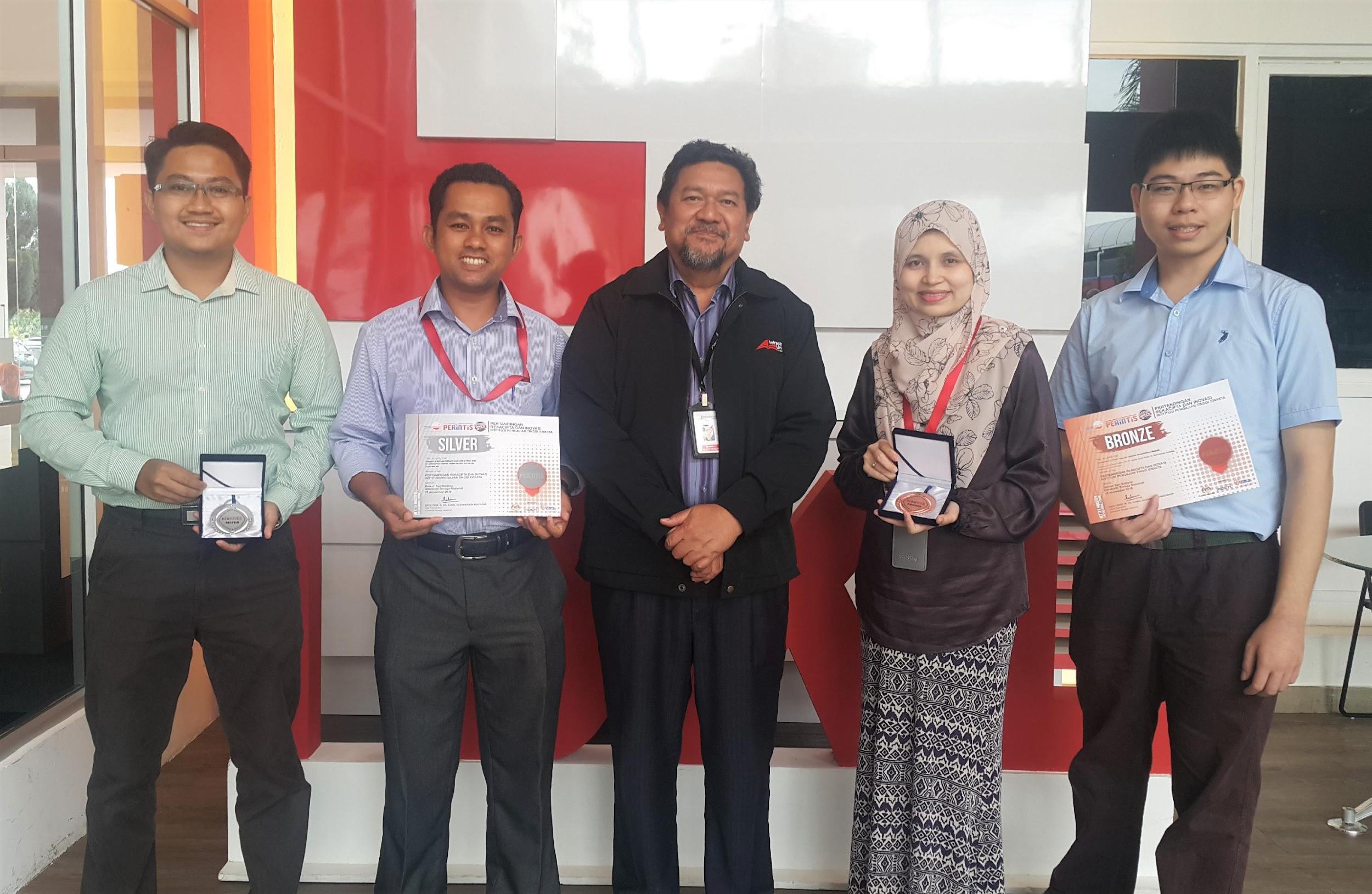 SILVER & BRONZE MEDALS @ Pertandingan Rekacipta & Inovasi Institusi Pengajian Tinggi Swasta (PERINTIS 2016) SILVER & BRONZE MEDALS @ Pertandingan Rekacipta & Inovasi Institusi Pengajian Tinggi Swasta (PERINTIS 2016)