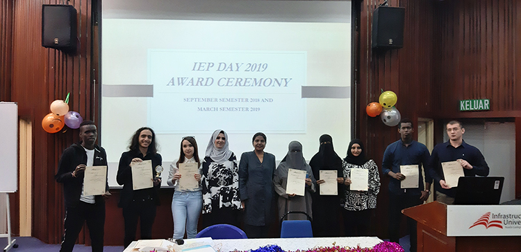 IELTS Awards Ceremony (From left, Mohamud Mohamed Yassin, Alaama Omar, Artykova Shirin, Ms Zeena (HOP IEP), Ms Nalinah (Director of CFGS), Sara Mussa Younus, Hanae Mussa Younus, Aboseta Khaola A Almokhtar, Ali Mohamed Ahmed and Ozeer Mohammad