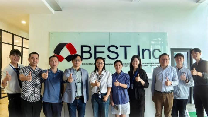 Visit from Wuhan Technical College of Communication (WTCC), China