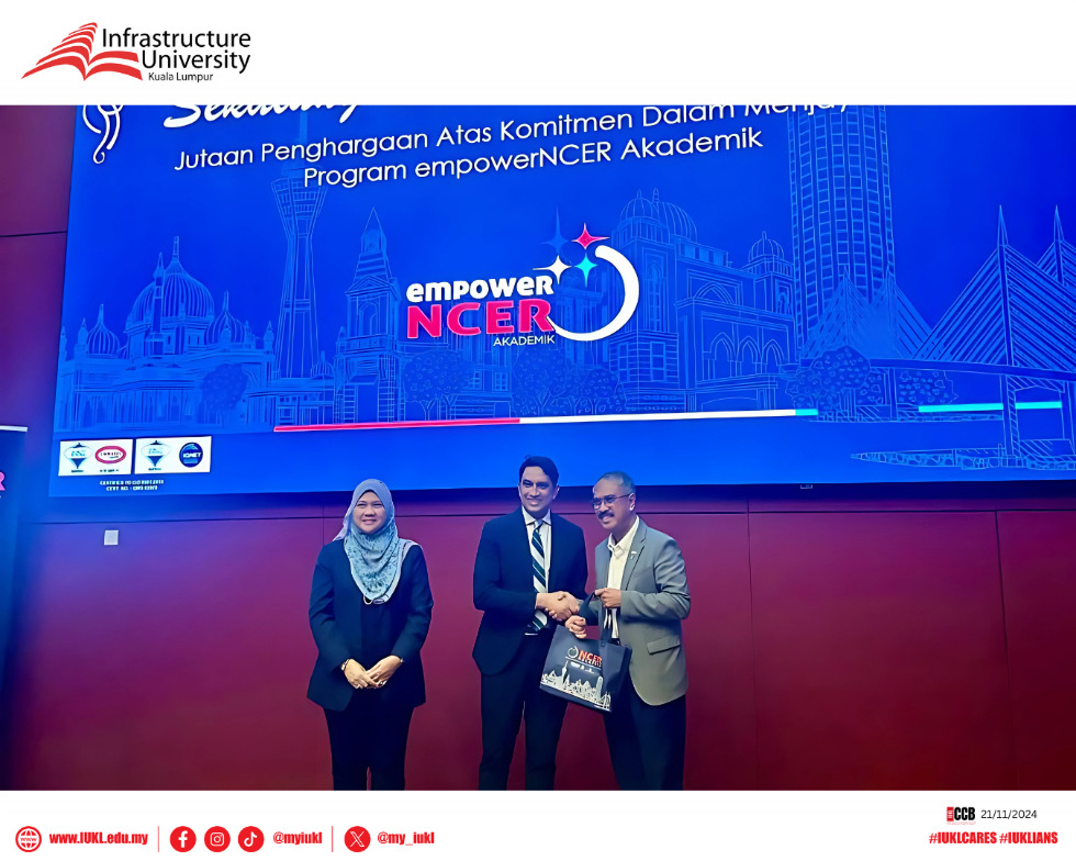 IUKL Honoured at Majlis Sanjungan Budi for Supporting empowerNCER Programme IUKL Honoured at Majlis Sanjungan Budi for Supporting empowerNCER Programme
