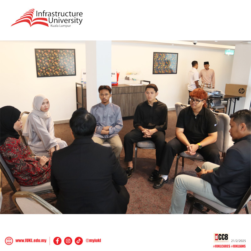 Majlis Penyerahan Komputer Riba & Sesi Beramah Mesra Bersama Pelajar Asnaf IUKL Majlis Penyerahan Komputer Riba & Sesi Beramah Mesra Bersama Pelajar Asnaf IUKL