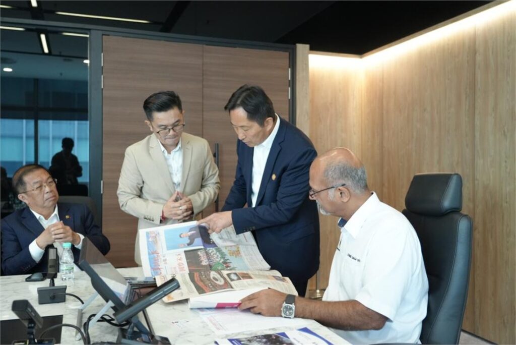 The Minister also encouraged KLUST to introduce more AI, artificial intelligence, and digital skills programmes and micro-courses to enhance national digital literacy and AI adoption among the public.