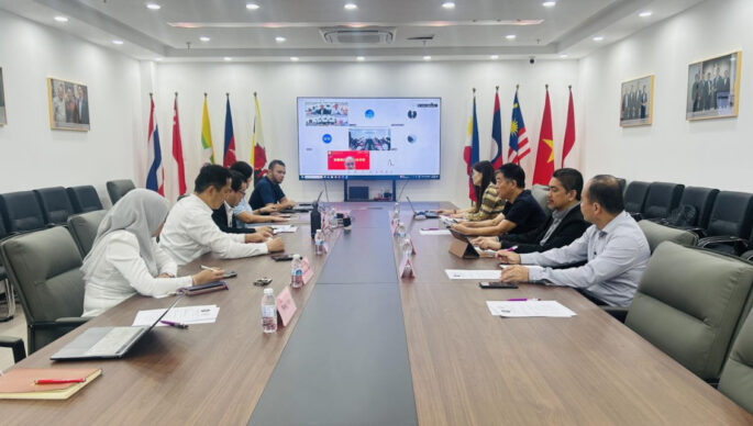 KLUST and Shenzhen Polytechnic University Strengthen Strategic Partnership Through Virtual Collaboration Meeting